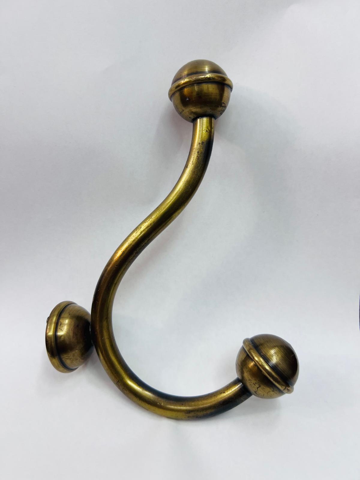 1342- Percha en color bronce 1342- Percha en color bronce